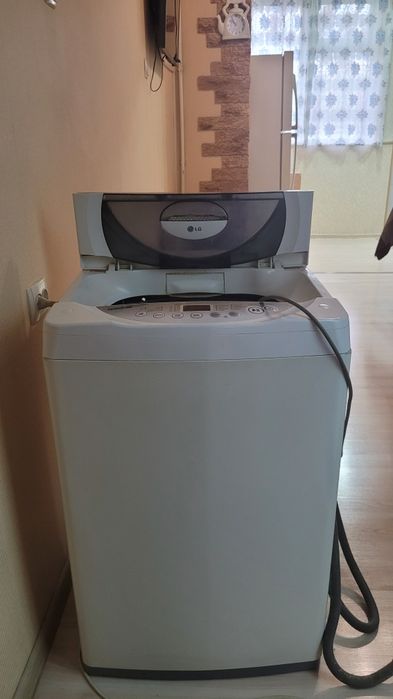Продаётся стиральная машинка LG 7 кг