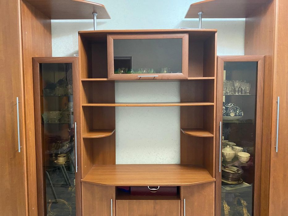 Мебель, стенка,для гостиной.