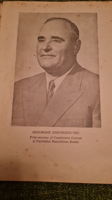 Manual de lb romana  cl VII, comunism