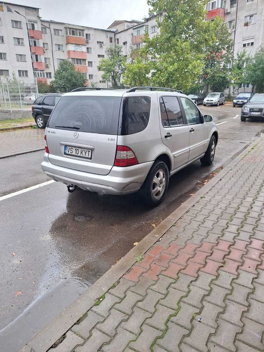 Mercedes ML 4x4 manuala/schimb
