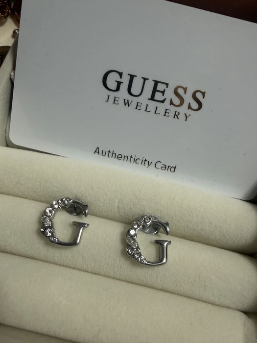 Cercei Guess originali – model G cu cristale