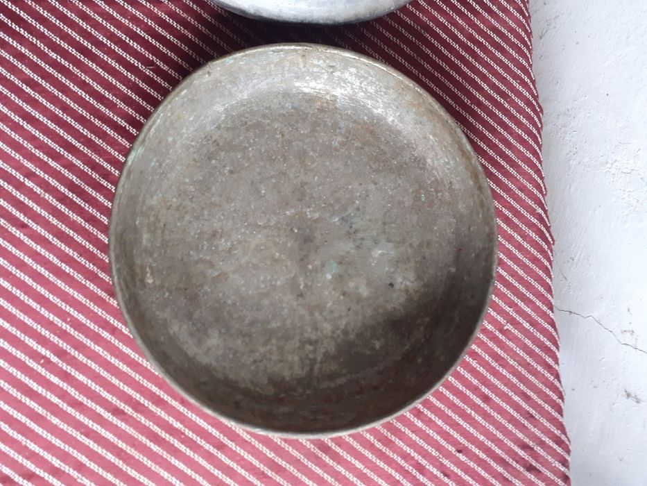 Стара медна (бакърена) тава и котел , менче