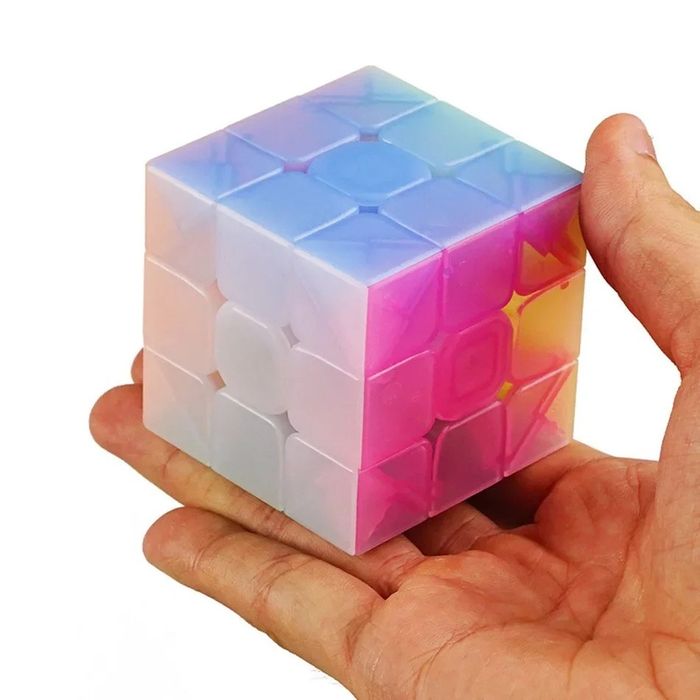 Cub Rubik, diferite modele. Fibra de carbon, ușoare și rapide. Nonslip