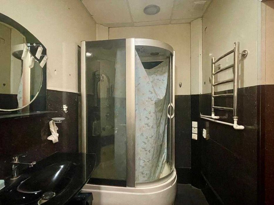 Дом/участок. Мирабадский. Под бизнес. Азербайджанский центр. Аэропорт.