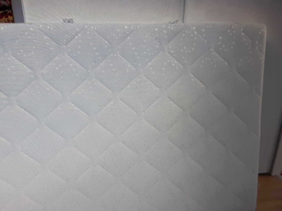 vand saltele de dimensiunea 160 cm x 200 cm, 400 ron,la Oradea