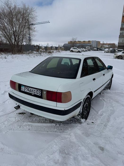 Продам ауди 80 б4
