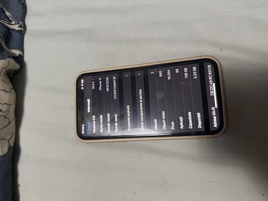 Vand iphone 11 top full alb nou nout baterie 100/100% garantie 1 an plus bonus husa folie accesorii cam etc alb top 128 gb neverlock face id functiona