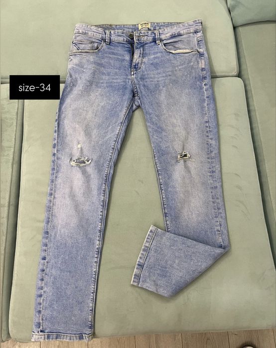 мужские джинсы.