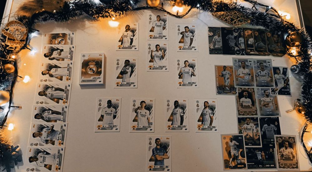 Коледен подарък (футболни карти)