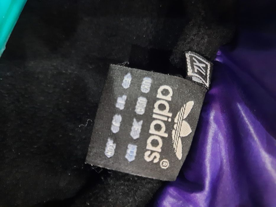 Оригинално лилаво зимно яке Adidas