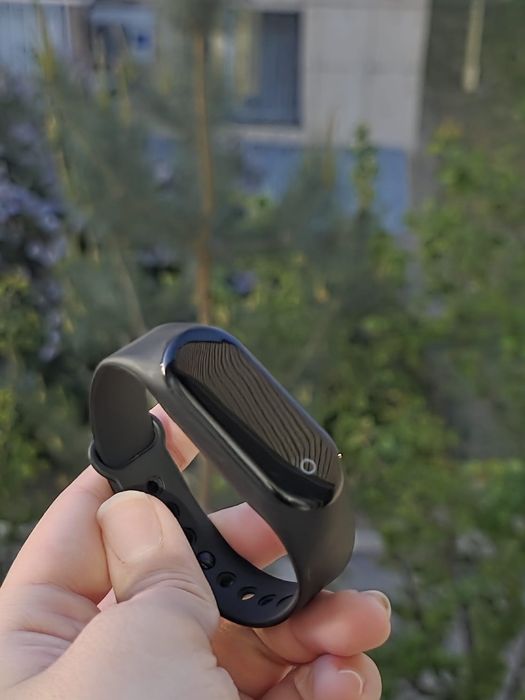 Обменяю Xiaomi Mi Band 5