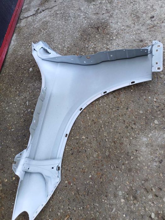 калник десен Mercedes GLC 43 W254, A254 model 2023-2025г. #1001V