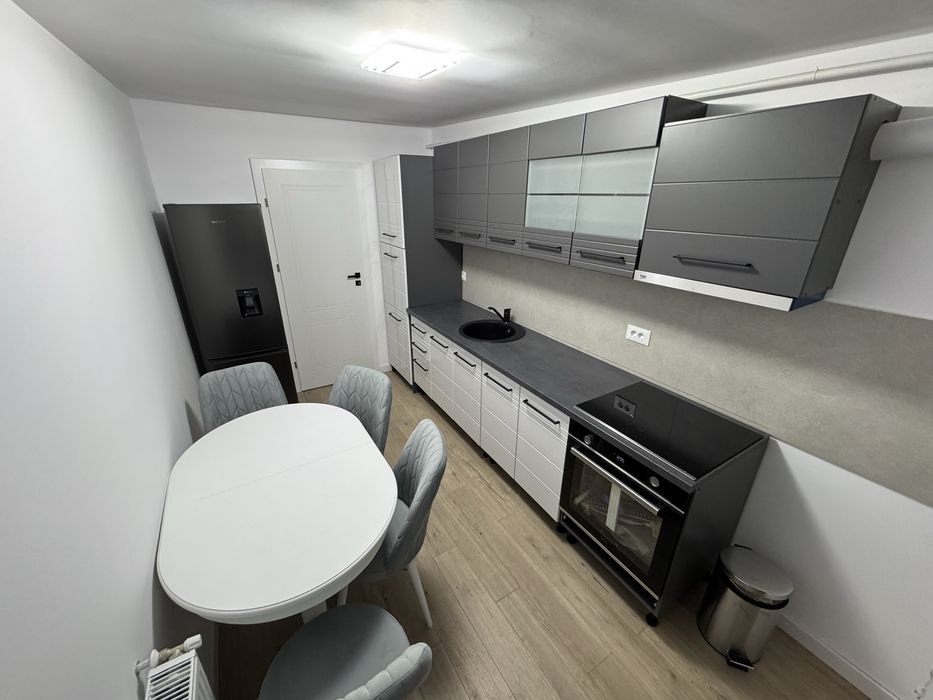 Închiriez apartament nou cu 2 camere  - Complex Vivacy, Falticeni