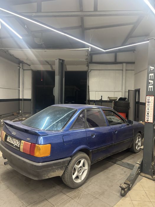 Продам ауди 80 в хорошем состояние