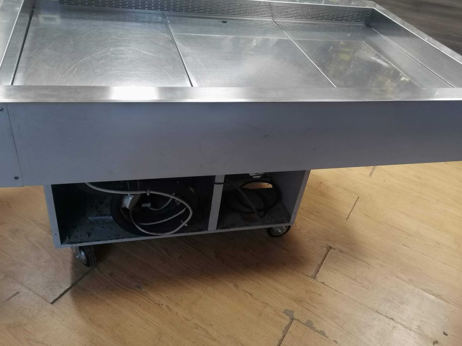 Отворена Хладилна витрина