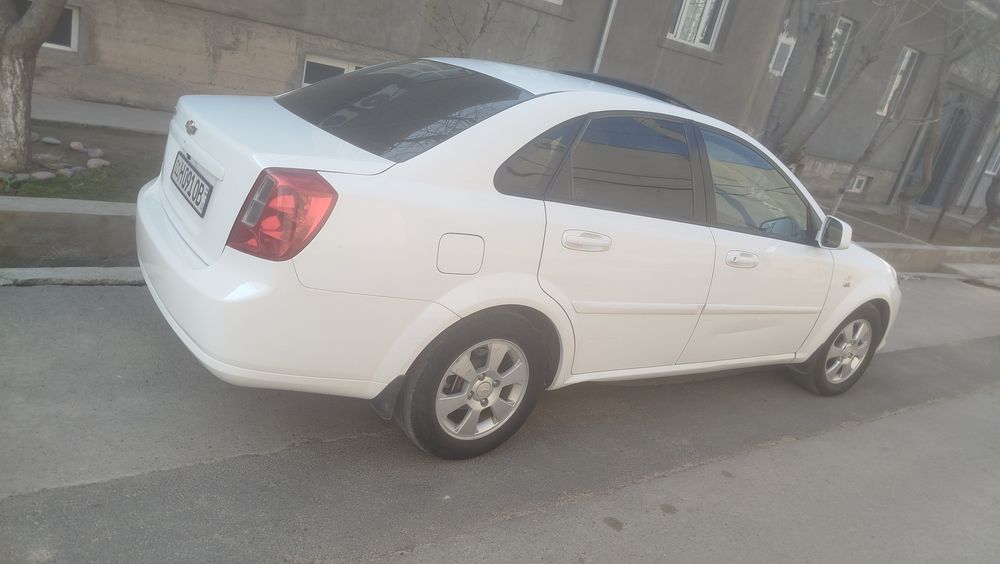 Gentra sotiladi srochni