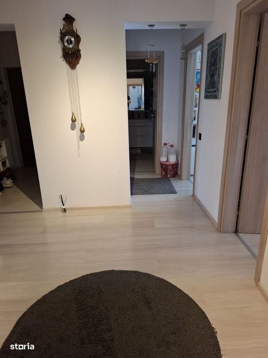 apartament 3 camere decomandat