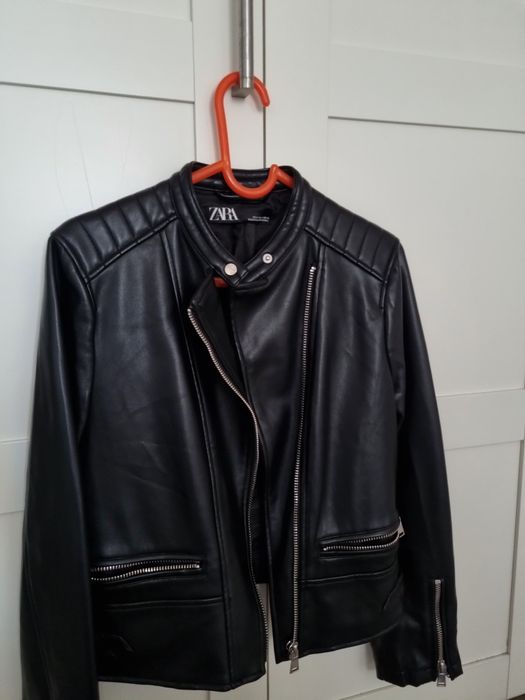 Женская кожаная куртка