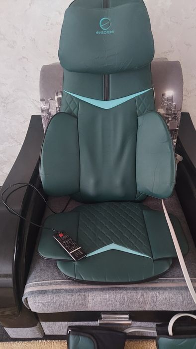 Массажное кресло