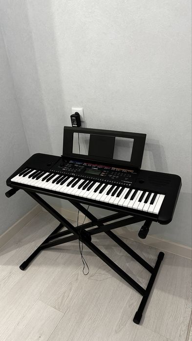 Синтизатор, Yamaha PSR-E263