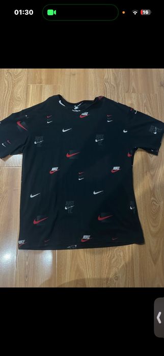 Vand tricou Nike nou