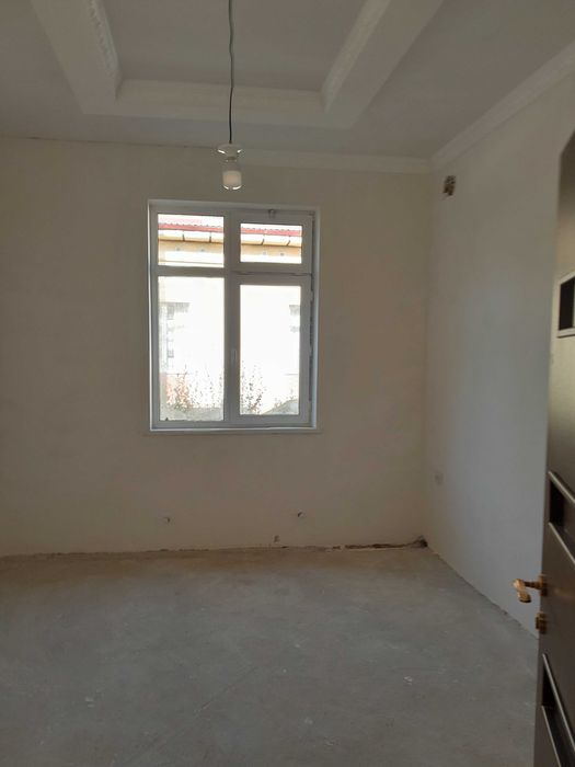 Bo`stonliq tumanida Joylashgan namunali uy sotiladi