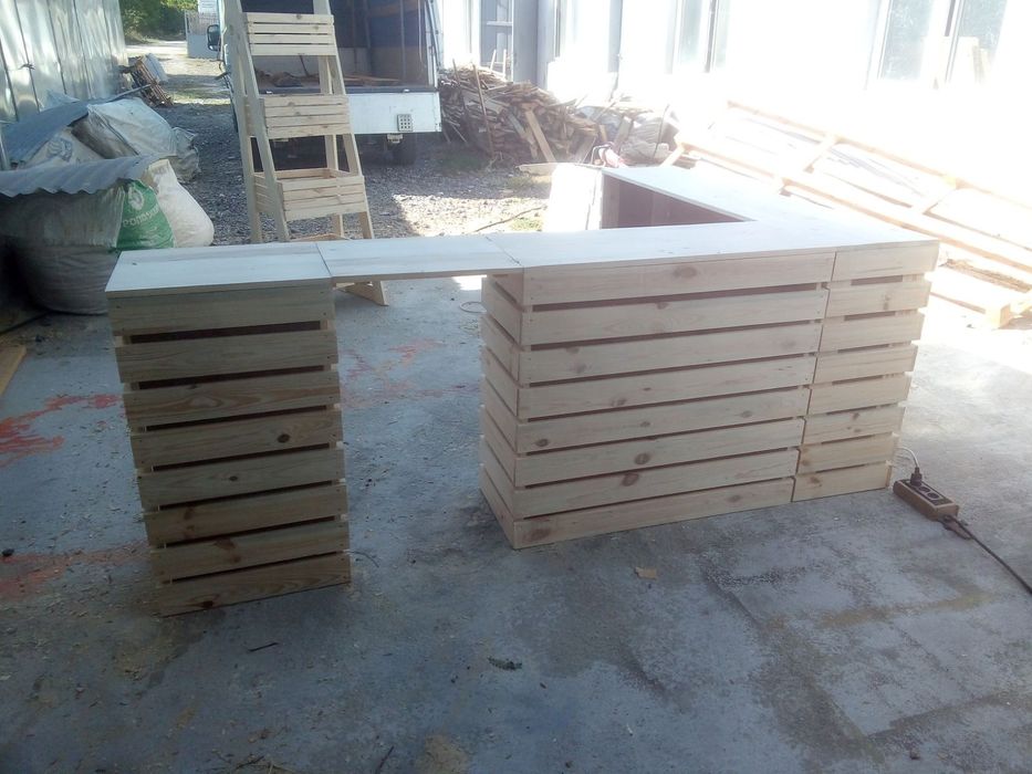 Търговско обзавеждане (Моля, прочетете описанието в обявата))