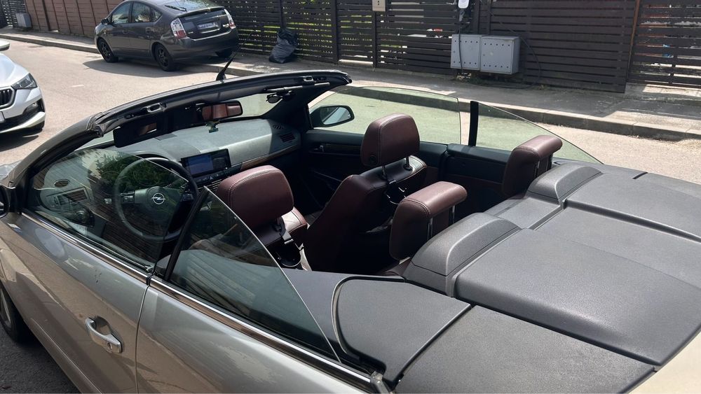 Opel Astra H Twintop 2008 full option, decapotabila, cutie automata