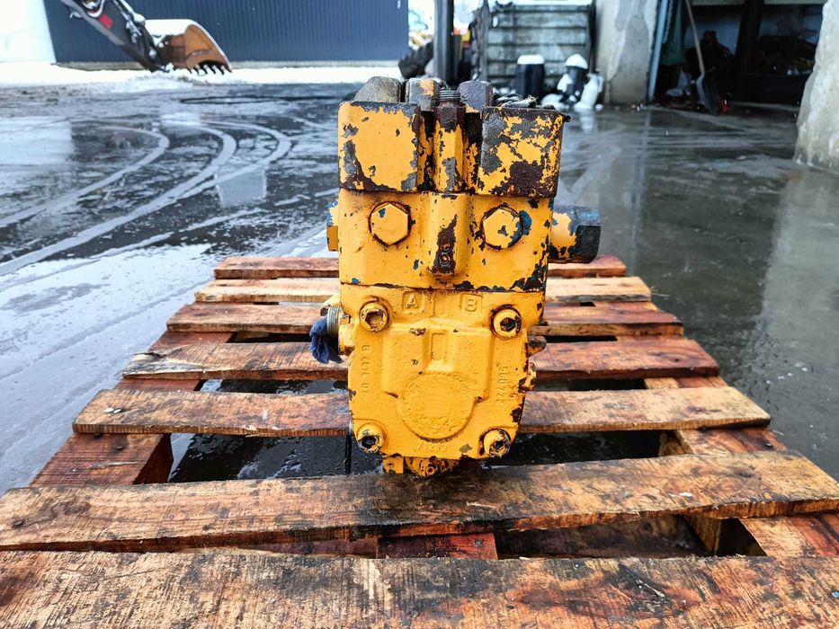 Hidromotor de mars Liebherr FMV075