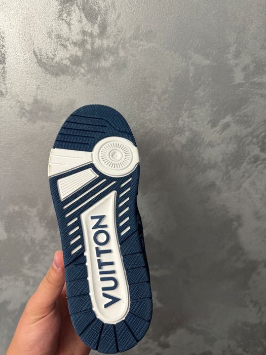 Louis Vuitton Louis Vuitton Louis Vuitton