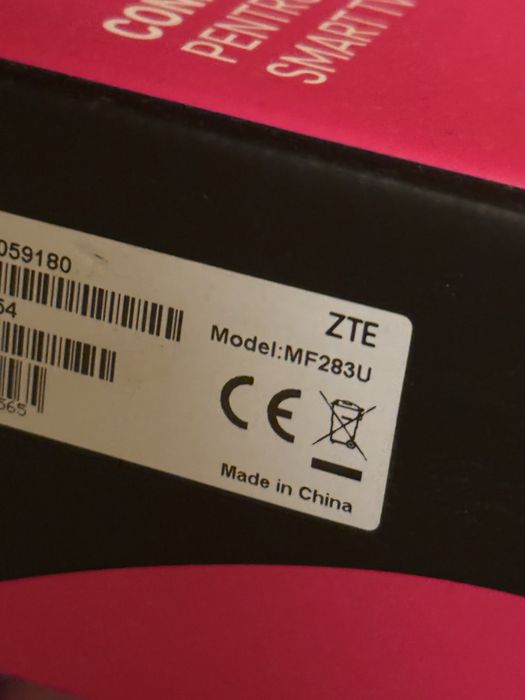 Router ZTE cu cartela sim 4G