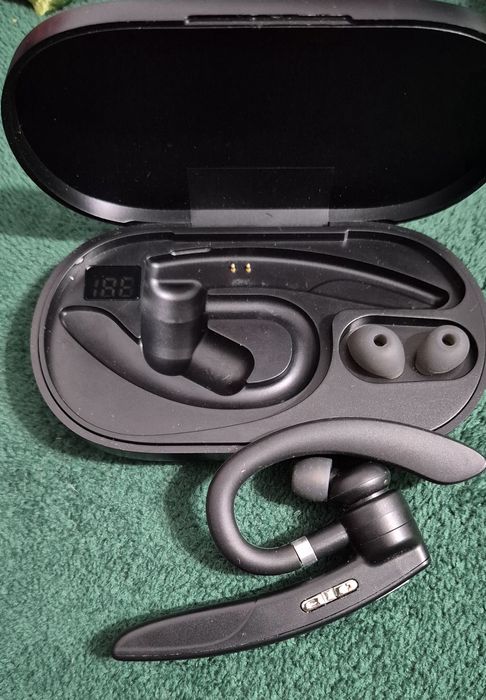 Casti bluetooth in stare foarte noua