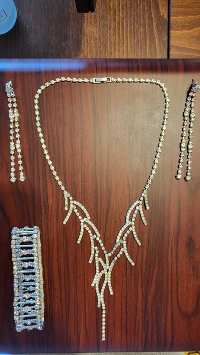 Set Colier+cercei+bratara elegante, stralucitoare