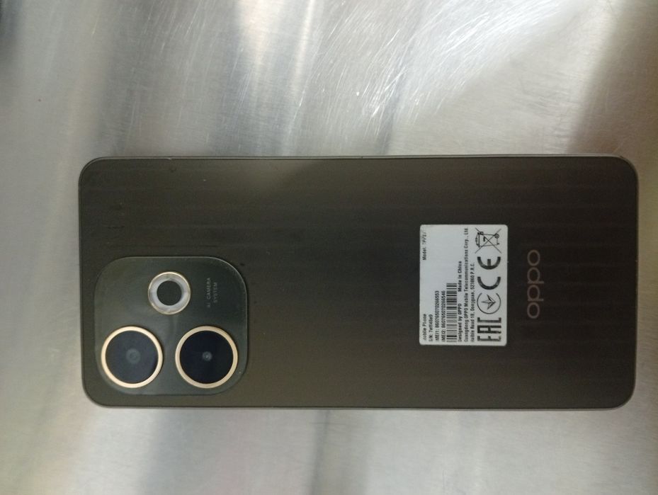 Telefon sotiladi
