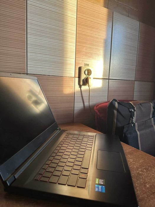 MSI GF63 Thin Gaming Laptop RTX 3050 / 16GB RAM / SSD 512GB