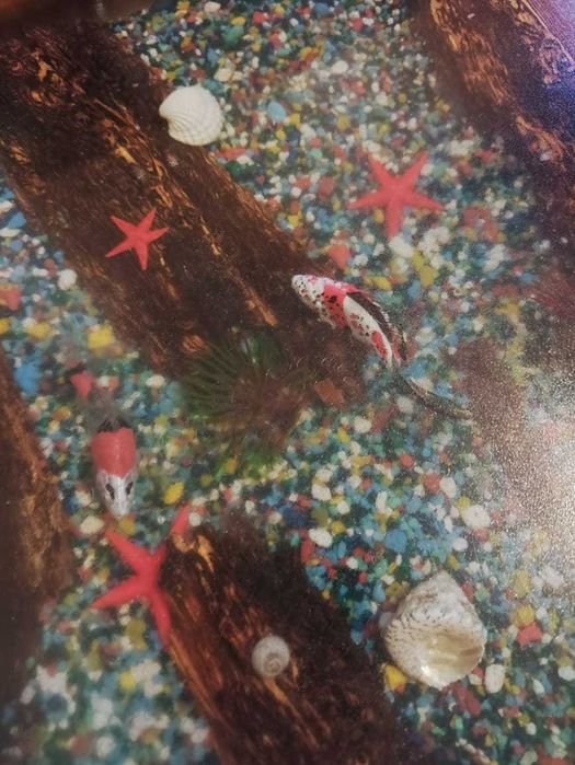 Столик маленький с эпоксидной смолой