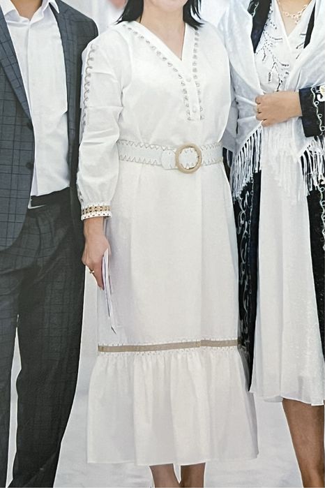 Продам красивое белое платье