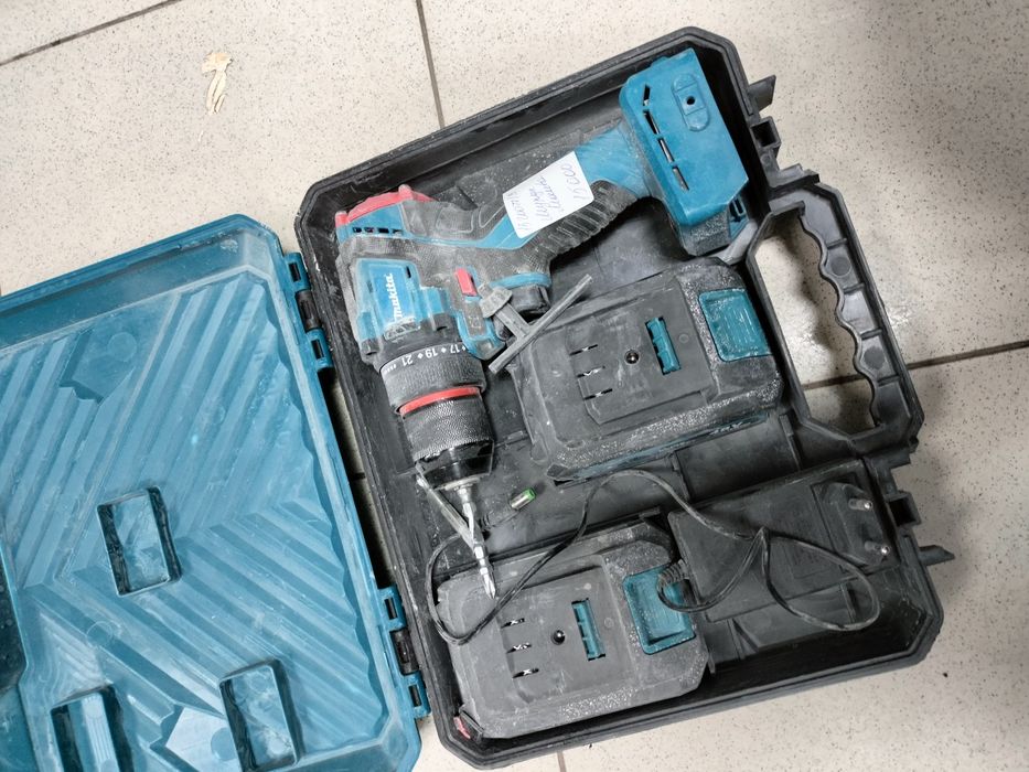 Шуруповёрт Makita