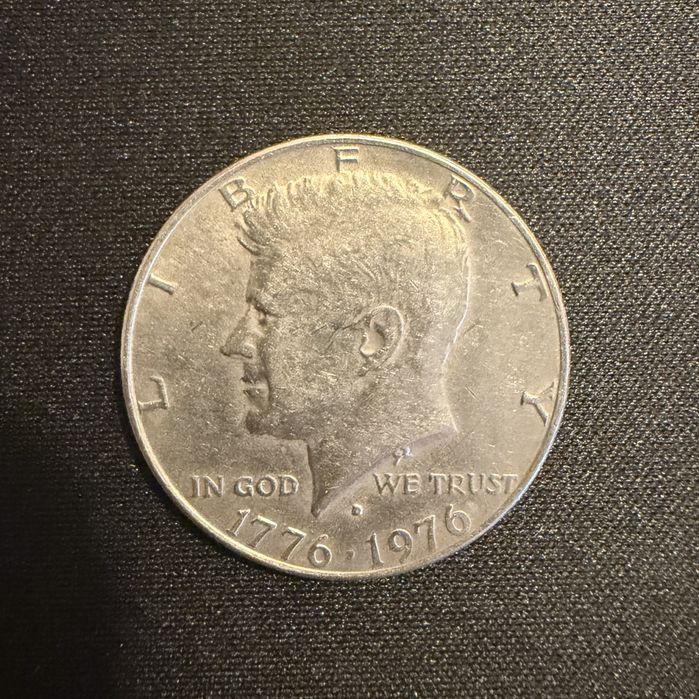 Monedă de Colecție Kennedy Half Dollar 1776–1976 (Bicentennial SUA)