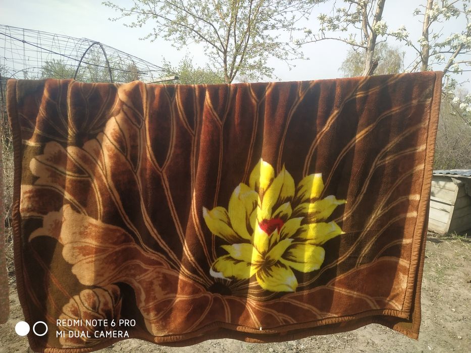 Пледы по 5000 тенге