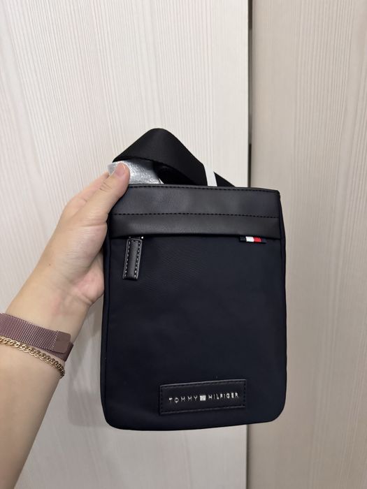 Барсетка Tommy Hilfiger