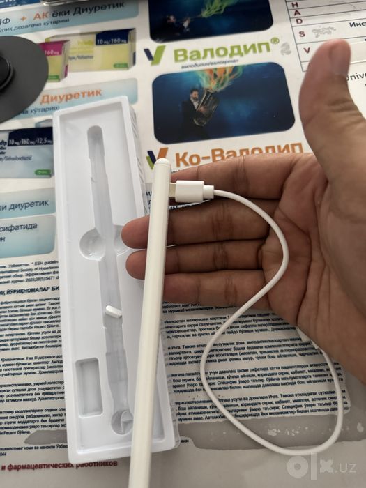 Apple pencil USB-C (orginal bilan birga bir)