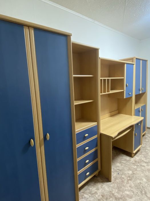 Продаю шкаф в идеяльном состояние