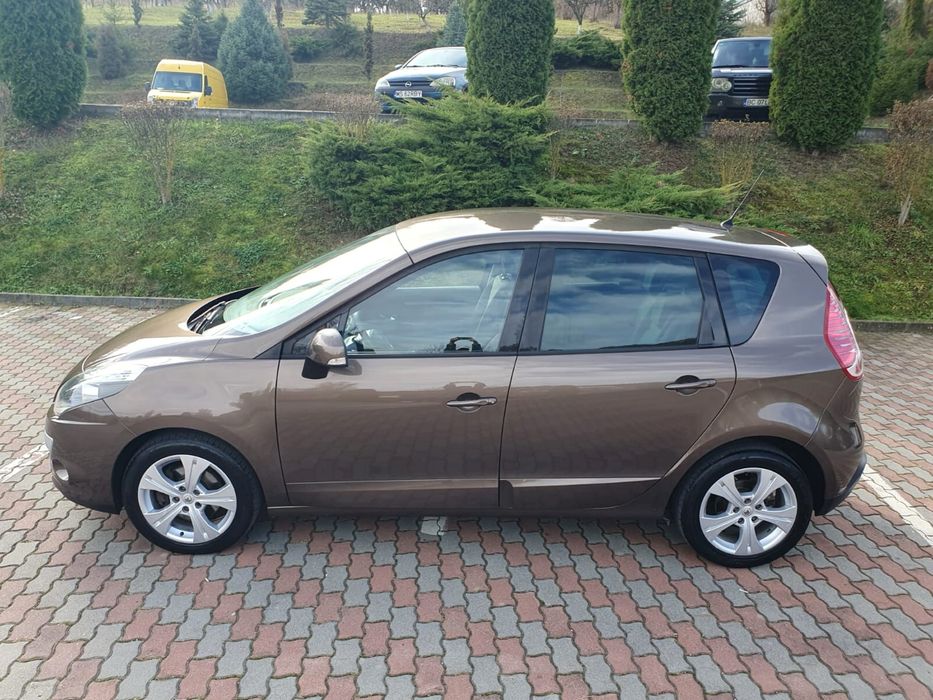 -Renault scenic facelift-2011-1.5diesel-107cai-euro4-2011-germania -