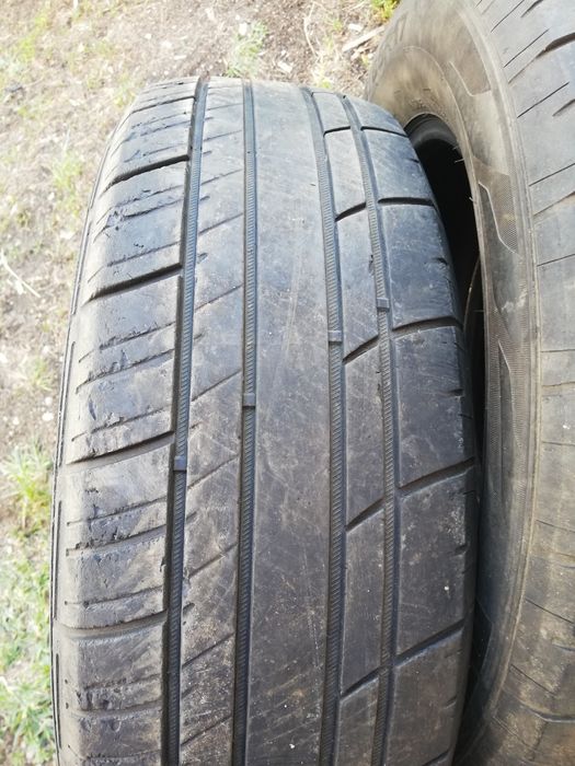 Гуми 225 65 17 летни за джип 4 броя