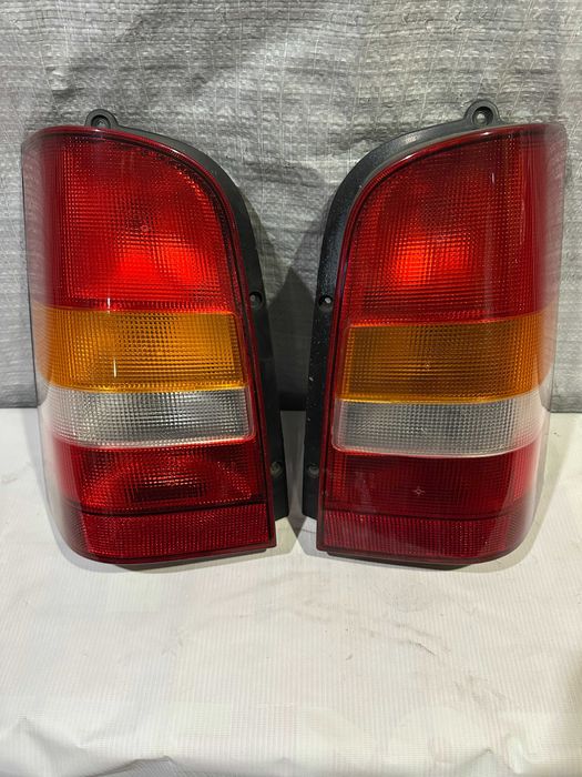 Фонари фонарь задние Mercedes Vito 638 оригинал из Японии