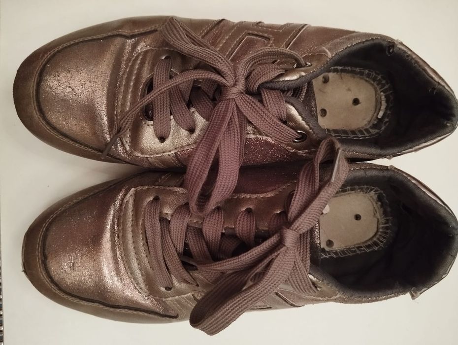 Обувь женская отдам