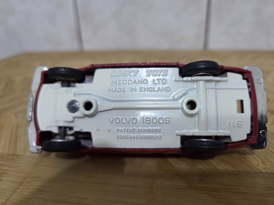 Macheta metalica dinky toys scara 1/43