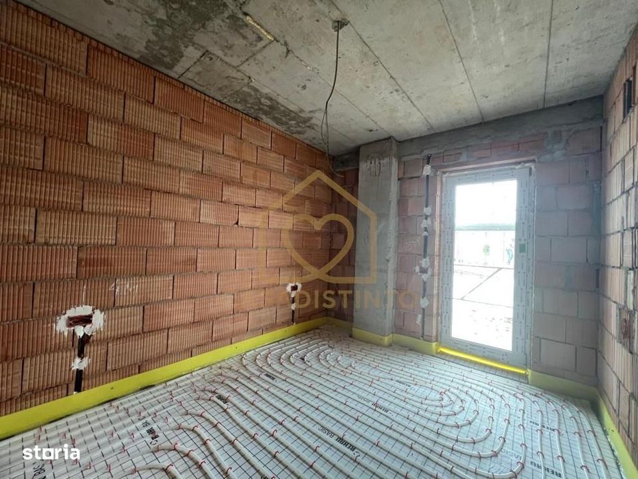 Apartament 2cam cu terasa generoasa zona centru vechi