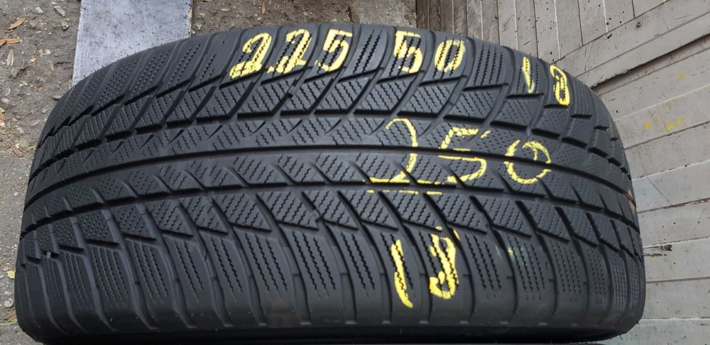 anvelope Pirelli,Bridgestone run flat 225/50/18 m&s iarna